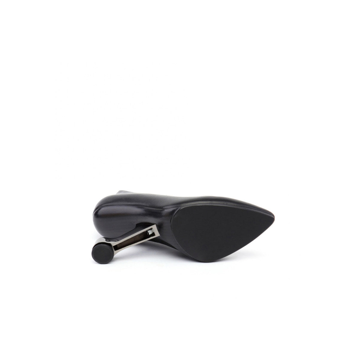 Femme Fatale Leather Pumps-4