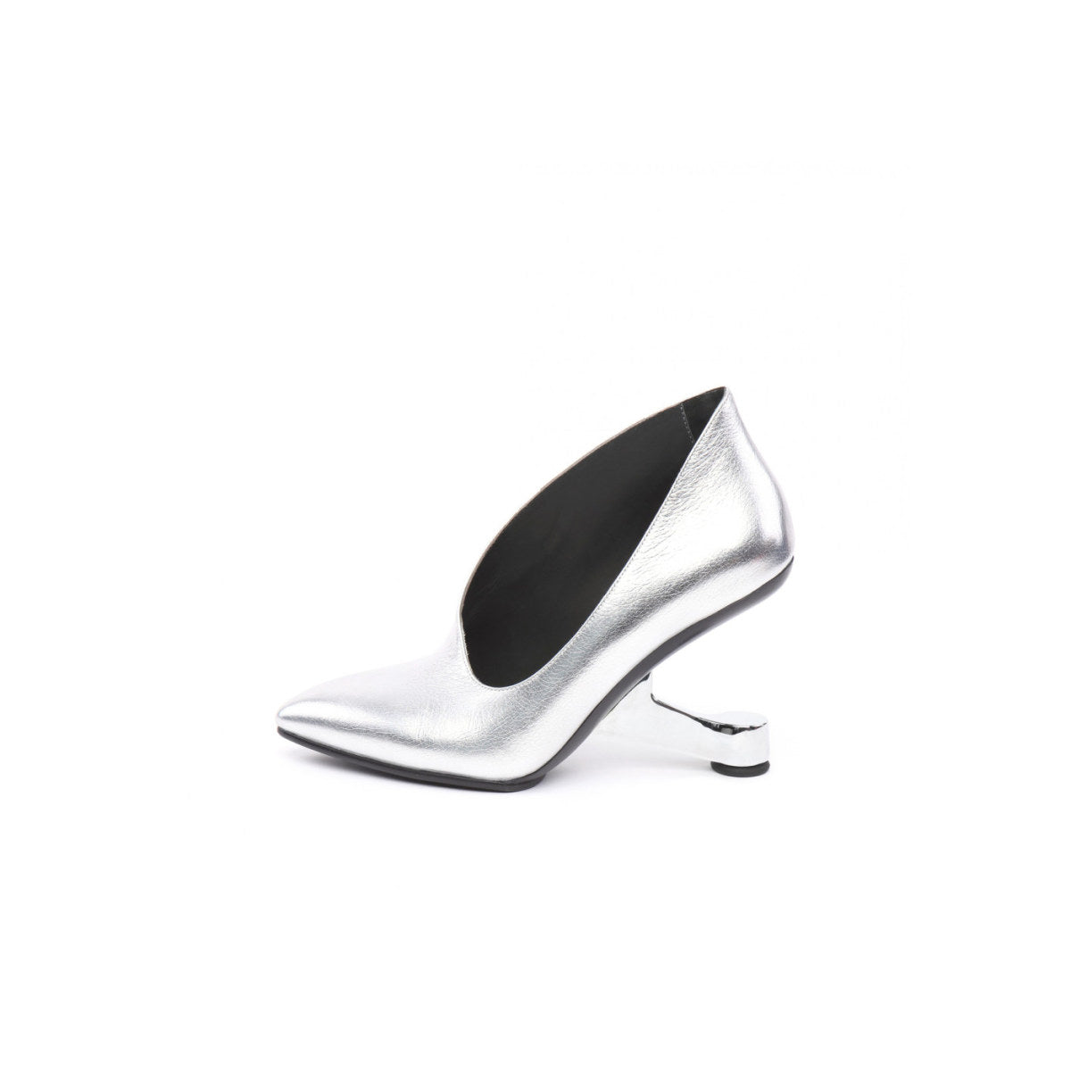 Femme Fatale Leather Pumps-5